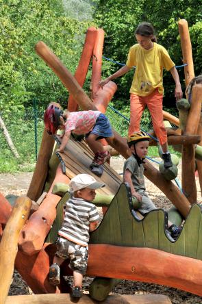 "Drachenspielplatz"