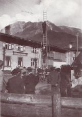 &Uuml;bung mit St&uuml;tzleiter (Sonnenkeller) 1925