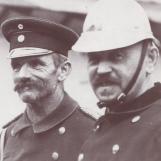 Kdt. Joachim Schratt (re.) und Zugf&uuml;hrer Leo Schratt