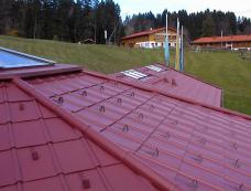 Ofterschwang: Talstation Sesselbahn mit PREFA-Dachplatten, oxydrot